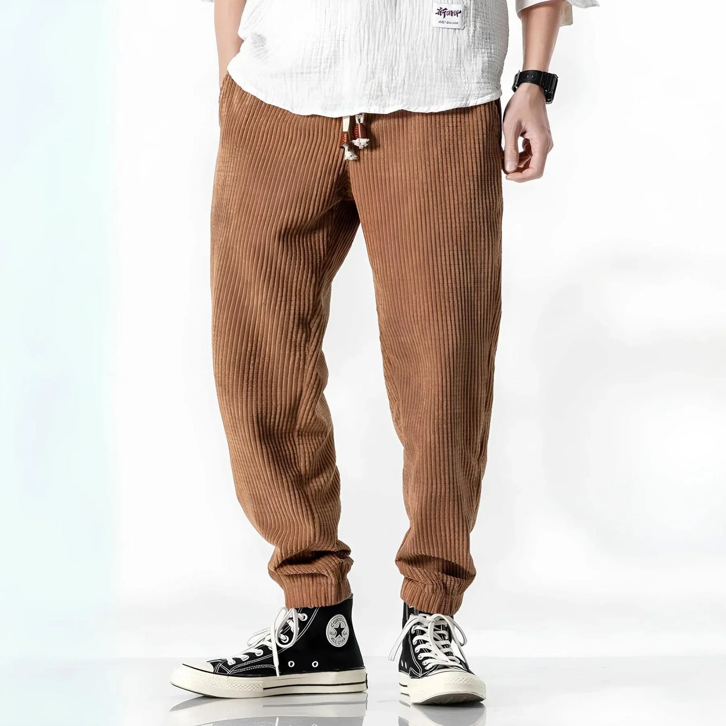 Pantalón Street Essential – Corte urbano”