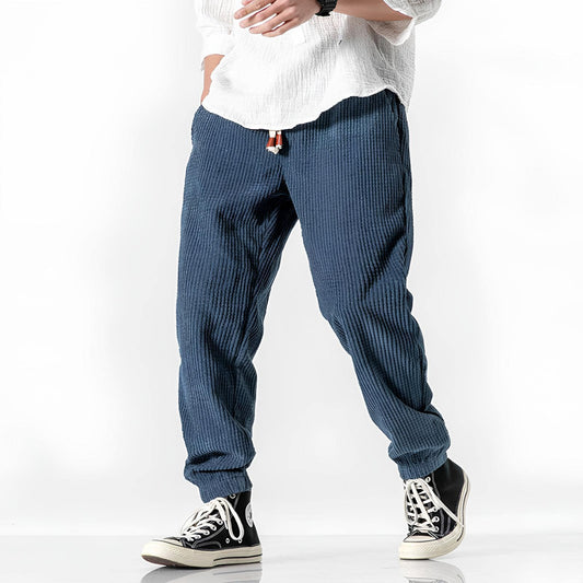Pantalón Street Essential – Corte urbano”