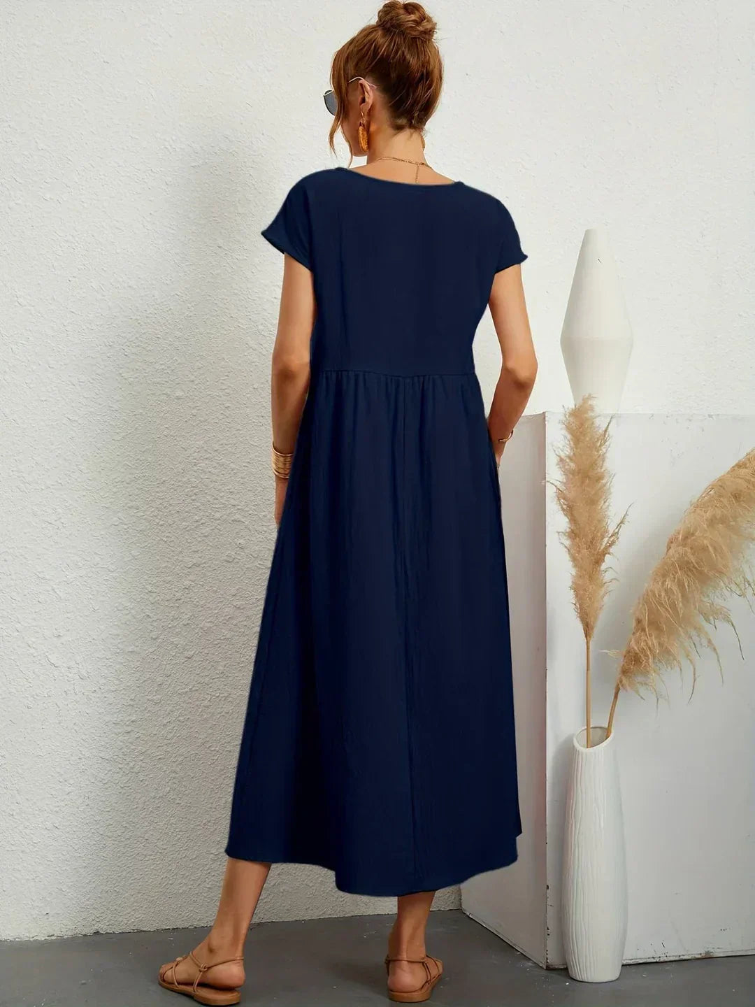 Jimena — Vestido fluido de elegancia atemporal