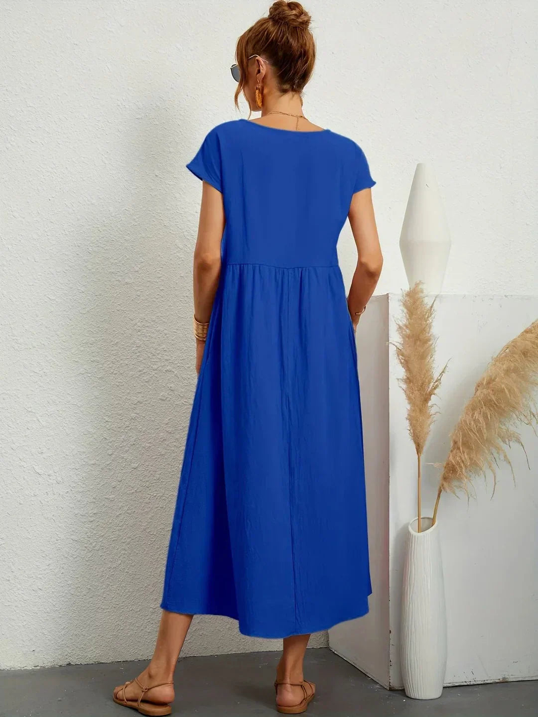 Jimena — Vestido fluido de elegancia atemporal