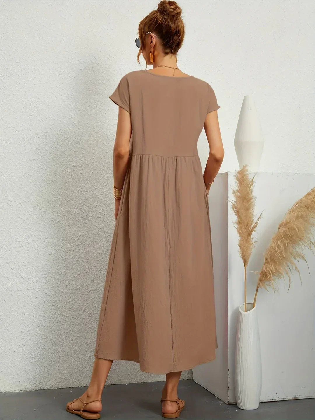 Jimena — Vestido fluido de elegancia atemporal