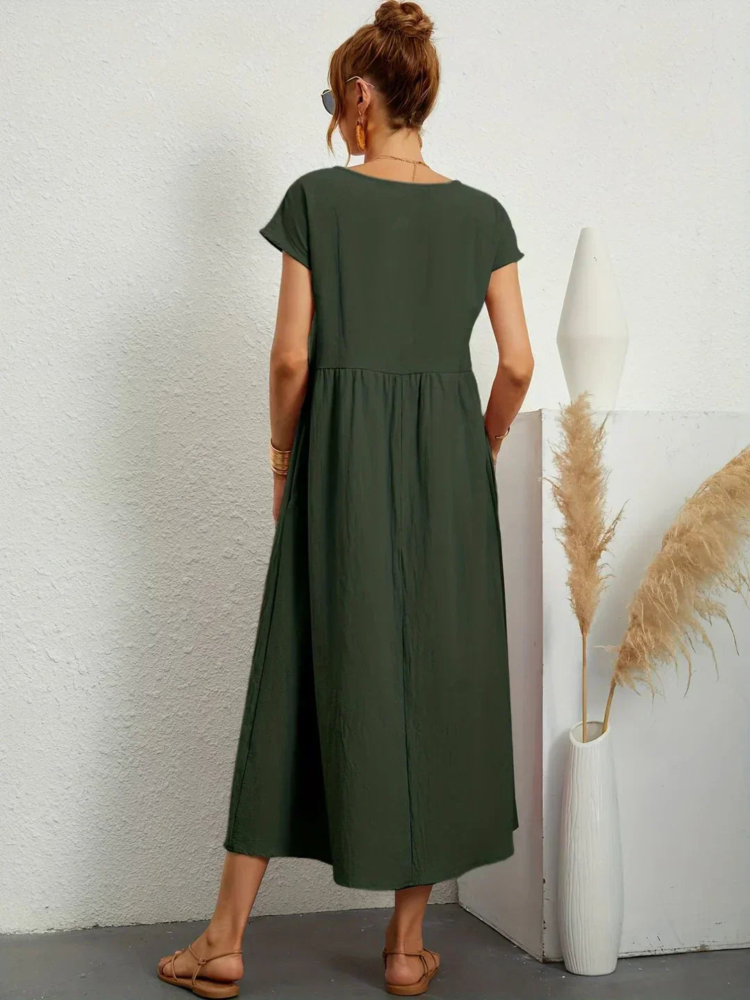 Jimena — Vestido fluido de elegancia atemporal